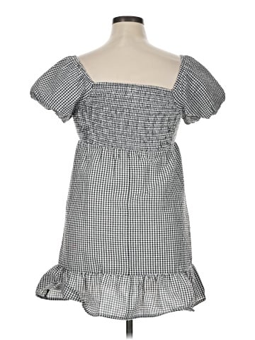 Francesca's Casual Dress (view 2)