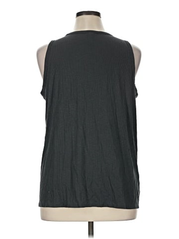LUXE Sleeveless T-Shirt (view 2)