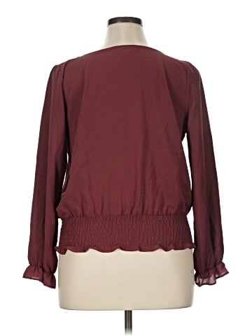 Timing 3/4 Sleeve Blouse (view 2)