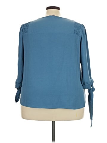East Adeline 3/4 Sleeve Blouse (view 2)