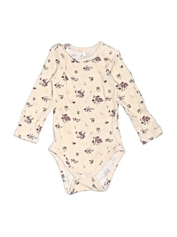 Posh Peanut Long Sleeve Onesie (view 1)