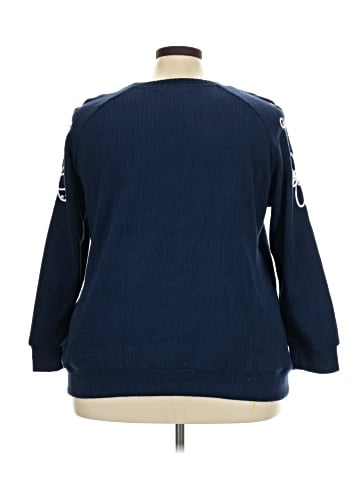 BLOOMCHIC Pullover Sweater (view 2)