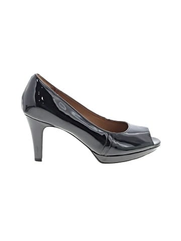 Clarks Heels (view 1)