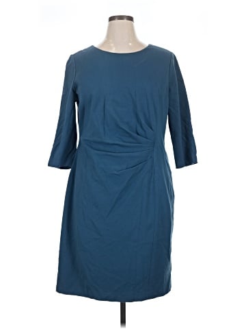 Elie Tahari Casual Dress (view 1)