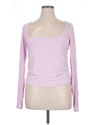 BLOOMCHIC Long Sleeve T-Shirt (view 1)