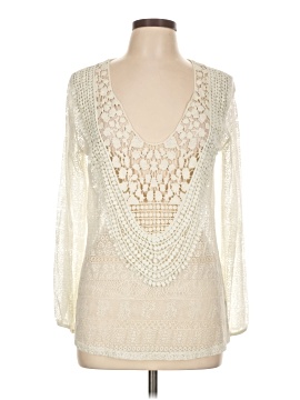 Hem & Thread Long Sleeve Blouse