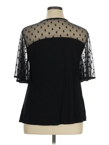 Cha Cha Vente 3/4 Sleeve T-Shirt (view 2)