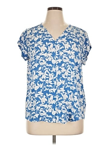 Liz Claiborne Short Sleeve Blouse (view 1)