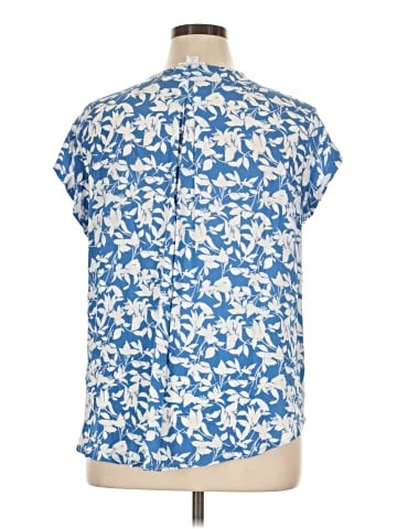 Liz Claiborne Short Sleeve Blouse (view 2)