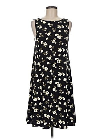 Old Navy Casual Dress (view 1)