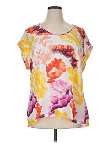 Lane Bryant Outlet Short Sleeve T-Shirt (view 1)