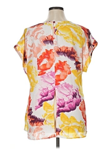 Lane Bryant Outlet Short Sleeve T-Shirt (view 2)