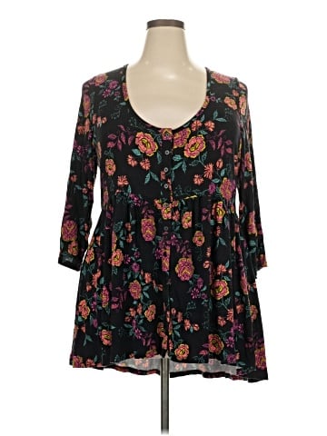 Torrid 3/4 Sleeve Blouse (view 1)