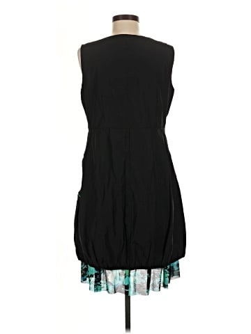 Alison Sheri Vest (view 2)