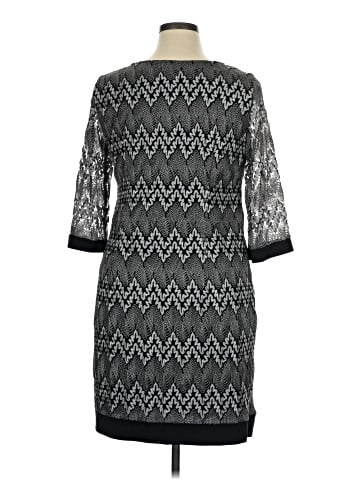 Sandra Darren Casual Dress (view 1)