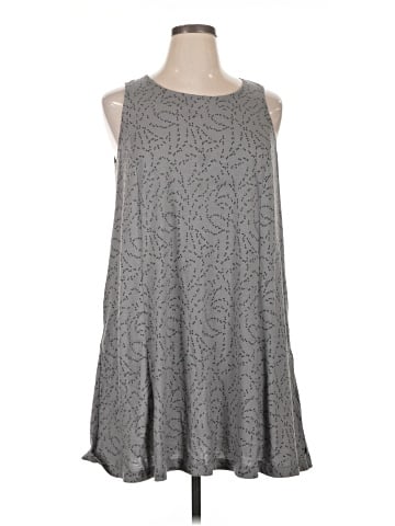 Mountain Hardwear Casual Dress (view 1)