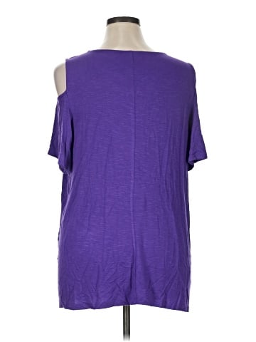 Catherines Short Sleeve Top (view 2)