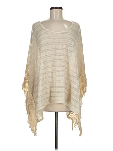Karlie Poncho (view 1)