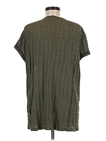 Akemi + Kin Short Sleeve Blouse (view 2)