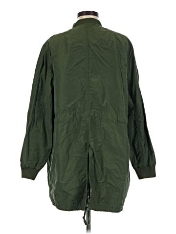 Vince. Raincoat (view 2)