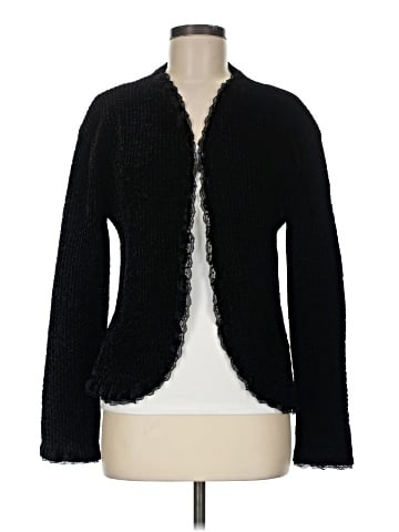 VEECA Long Sleeve Top (view 1)