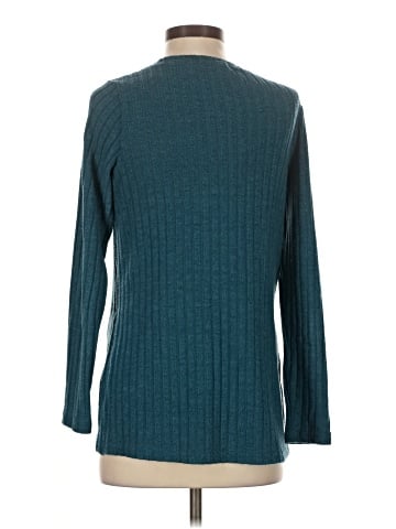 Bearsland Pullover Sweater (view 2)