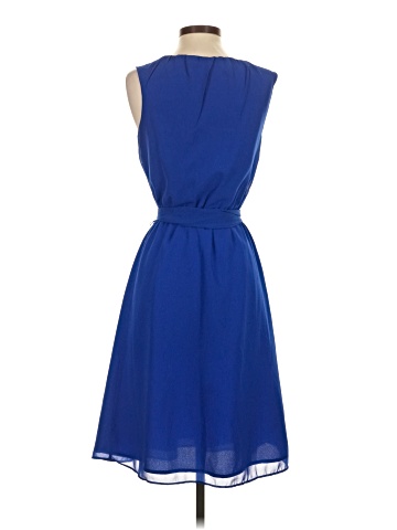 Banana Republic Factory Store Casual Dress (view 2)