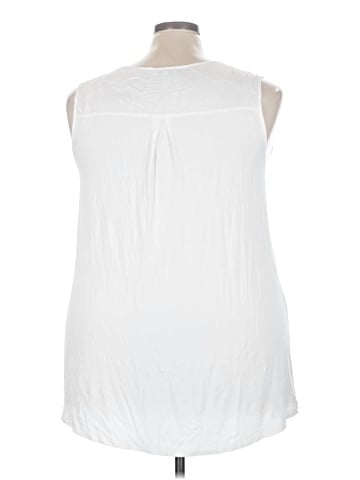 Susina Sleeveless T-Shirt (view 2)