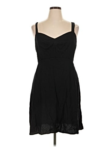 Old Navy Cocktail Dress (view 1)