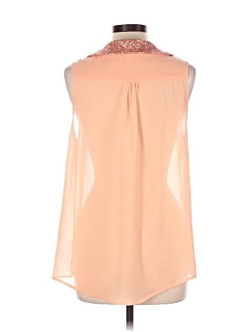 Forever 21 Sleeveless Button-Down Shirt (view 2)