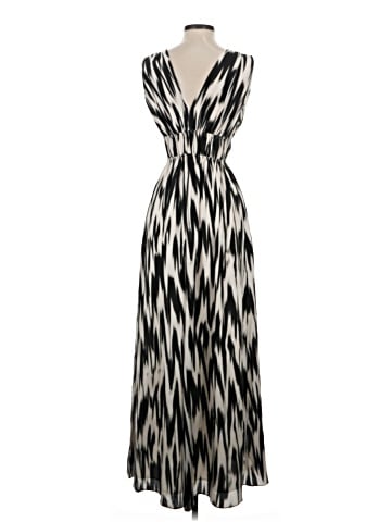 Banana Republic Casual Dress (view 2)
