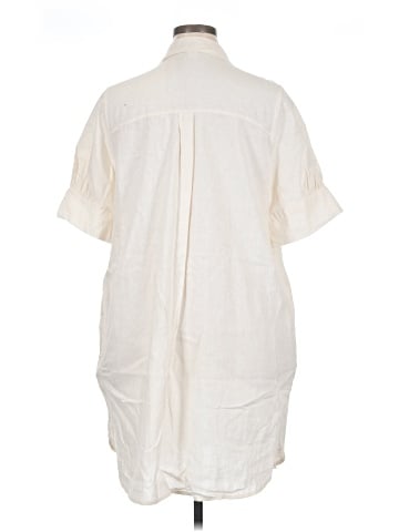 Old Navy Casual Dress (view 2)