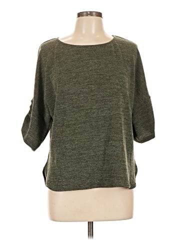 Max Studio 3/4 Sleeve T-Shirt (view 1)