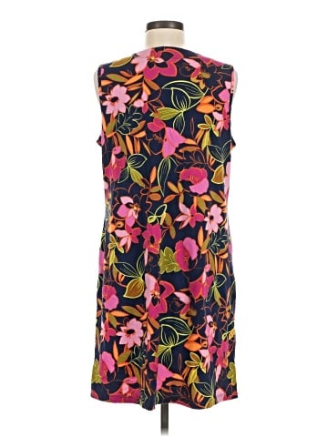 Lands' End Casual Dress (view 2)