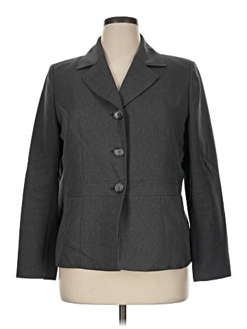 Collections for Le Suit Blazer (view 1)