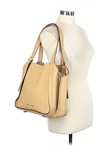Marc Jacobs Shoulder Bag (view 2)