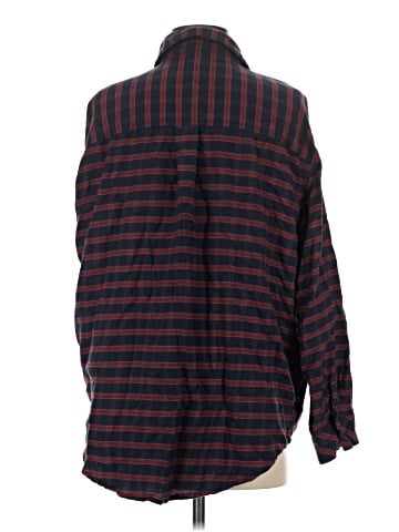 Target Long Sleeve Button-Down Shirt (view 2)