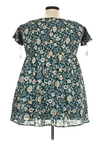 Shyanne Casual Dress (view 2)