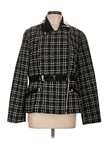 C. Wonder Coat (view 1)