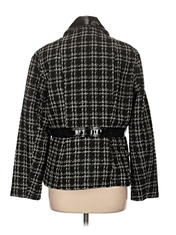 C. Wonder Coat (view 2)