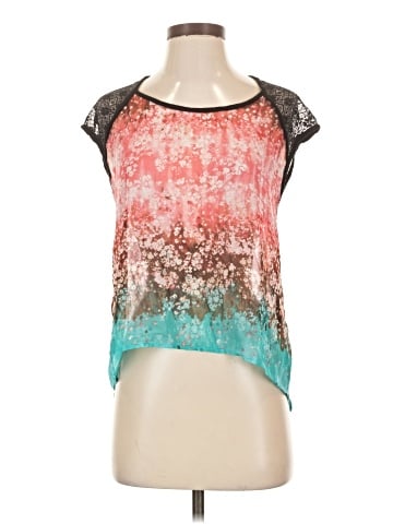 Chloe K Short Sleeve Top (view 1)