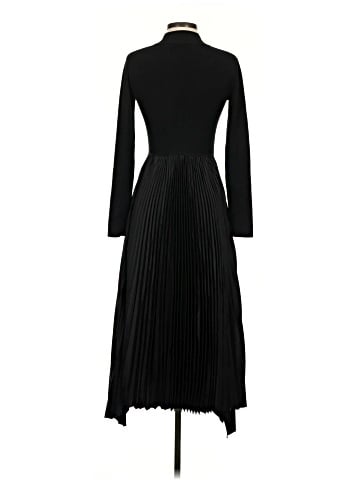 Elie Tahari Casual Dress (view 2)