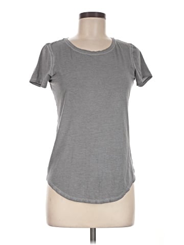 Lululemon Athletica Short Sleeve T-Shirt (view 1)