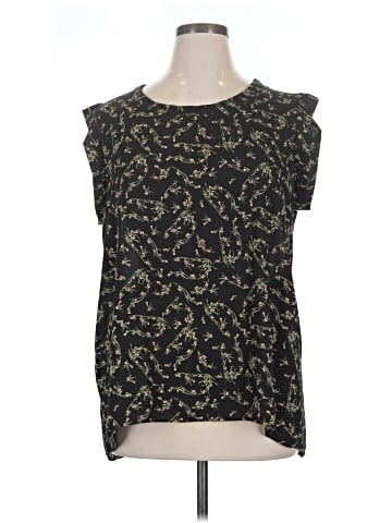 Everleigh Sleeveless Blouse (view 1)
