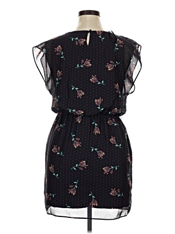 City Triangles Casual Dress (view 2)