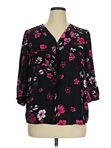 Elle 3/4 Sleeve Blouse (view 1)