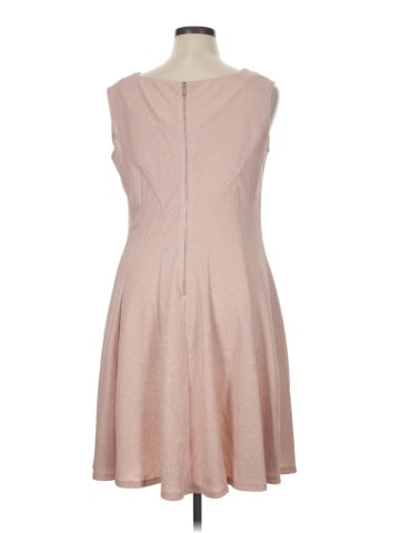 Roz & Ali Casual Dress (view 2)