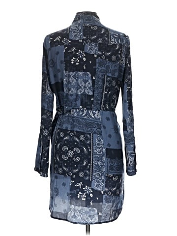 Abercrombie & Fitch Casual Dress (view 2)