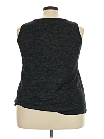 Zenergy by Chico's Sleeveless T-Shirt (view 2)