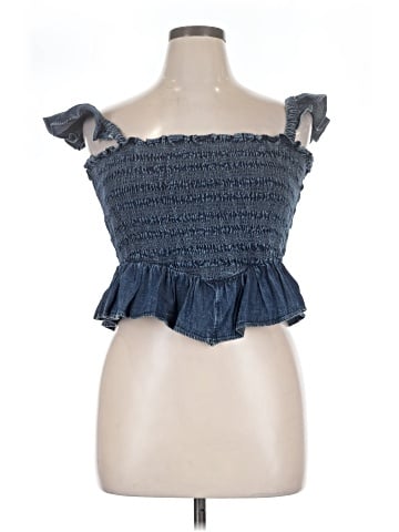 American Eagle Outfitters Sleeveless Top (view 1)
